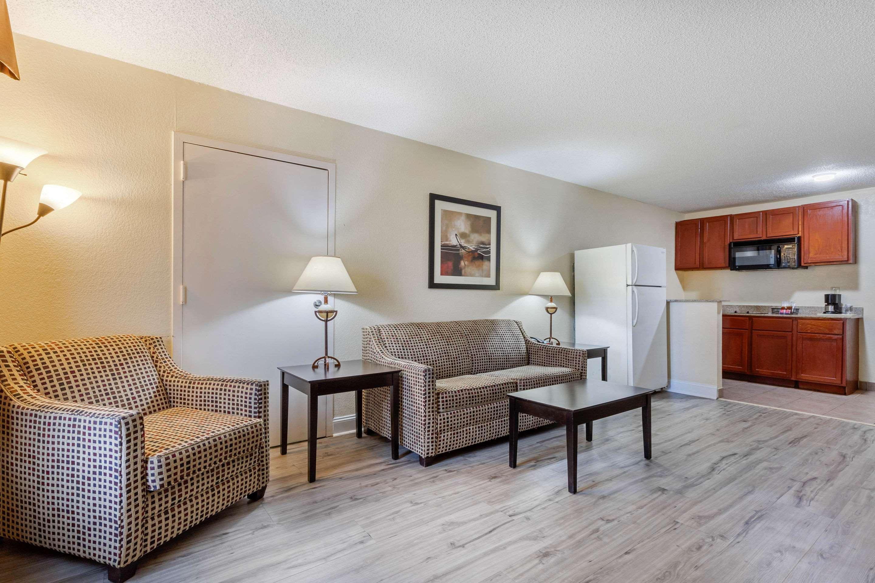 Quality Inn & Suites Lexington Kültér fotó