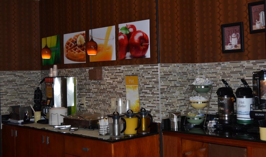 Quality Inn & Suites Lexington Kültér fotó