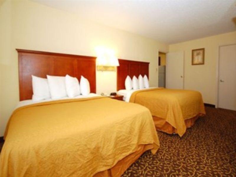 Quality Inn & Suites Lexington Szoba fotó