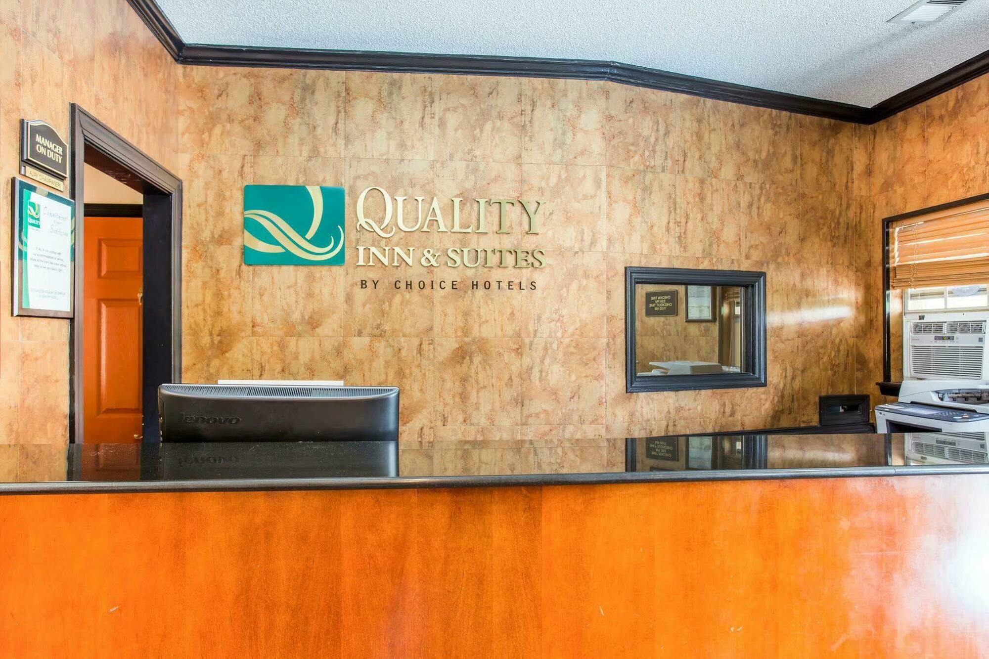 Quality Inn & Suites Lexington Kültér fotó